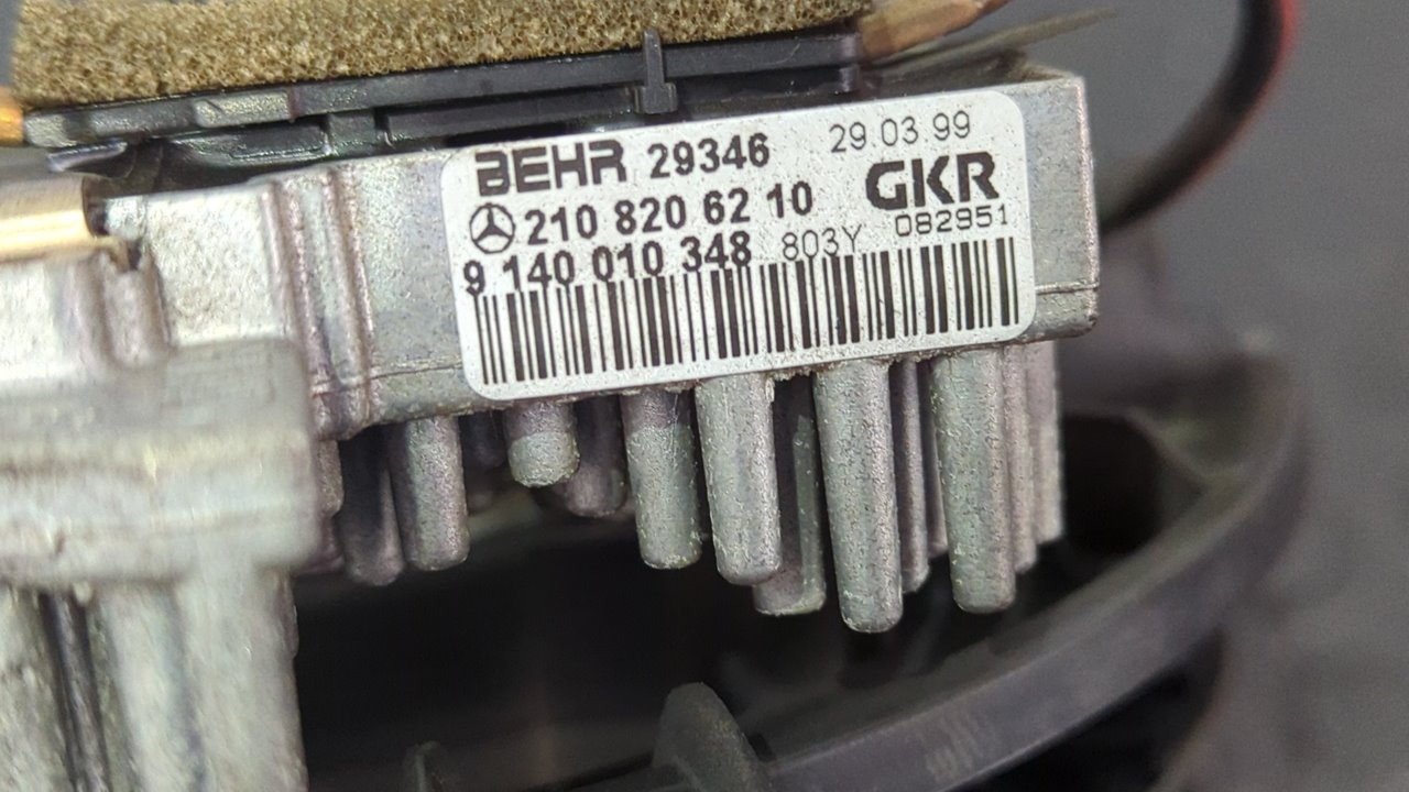 MOTOR CALEFACCION MERCEDES-BENZ CLASE E (W210) BERLINA DIESEL - vista 4