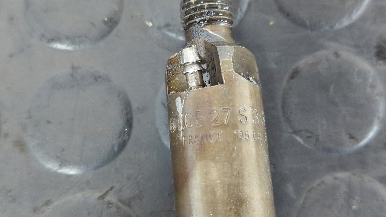 INYECTOR MERCEDES-BENZ CLASE E (W210) BERLINA DIESEL - vista 3