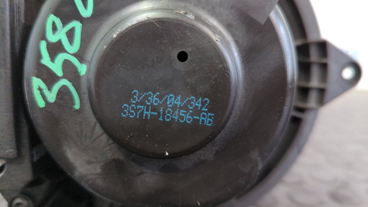 MOTOR CALEFACCION FORD FOCUS BERLINA (CAK) - vista 3