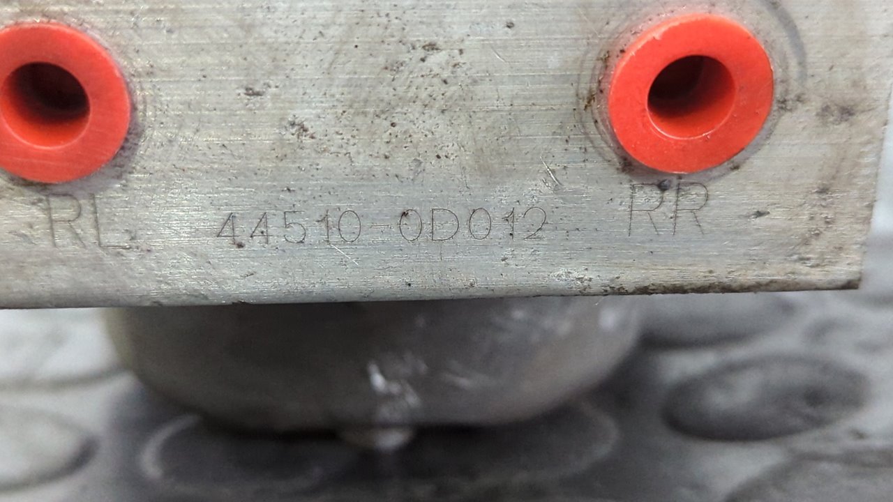 ABS TOYOTA YARIS (NCP1/NLP1/SCP1) - vista 3