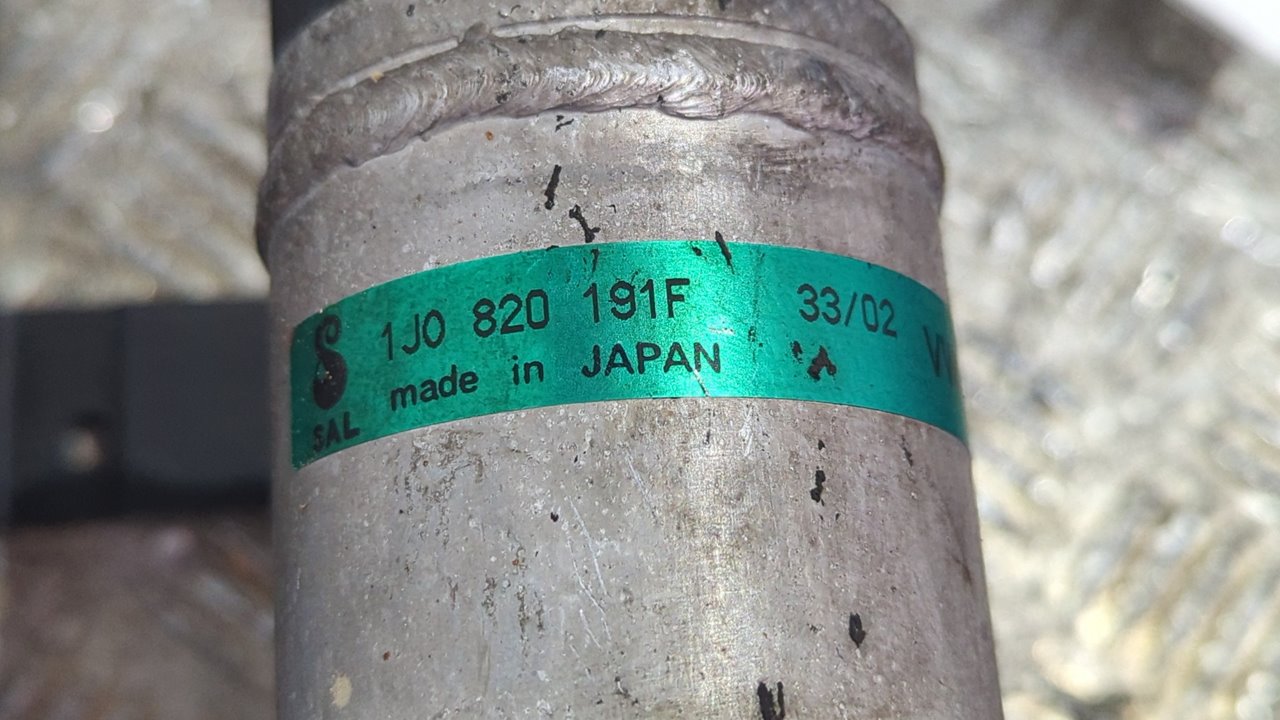 CONDENSADOR / RADIADOR  AIRE ACONDICIONADO VOLKSWAGEN GOLF IV BERLINA (1J1) - vista 4