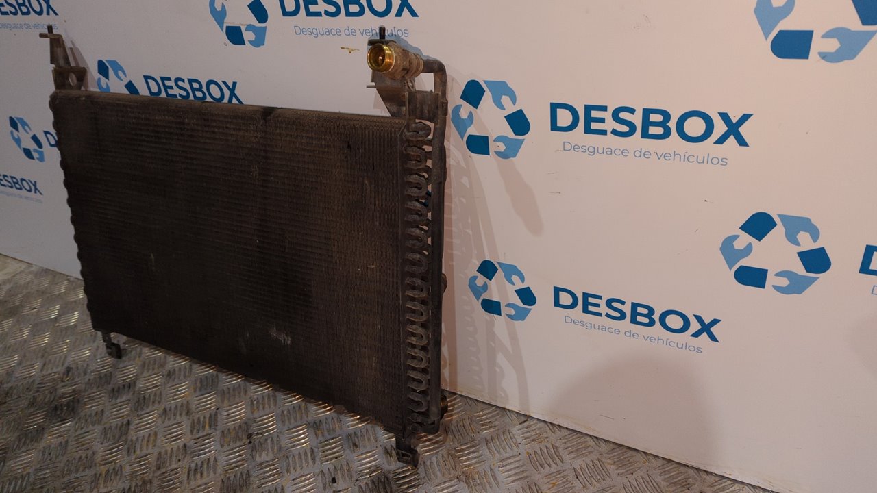 CONDENSADOR / RADIADOR  AIRE ACONDICIONADO MERCEDES-BENZ CLASE S (W126) BERLINA+COUPE - vista 4