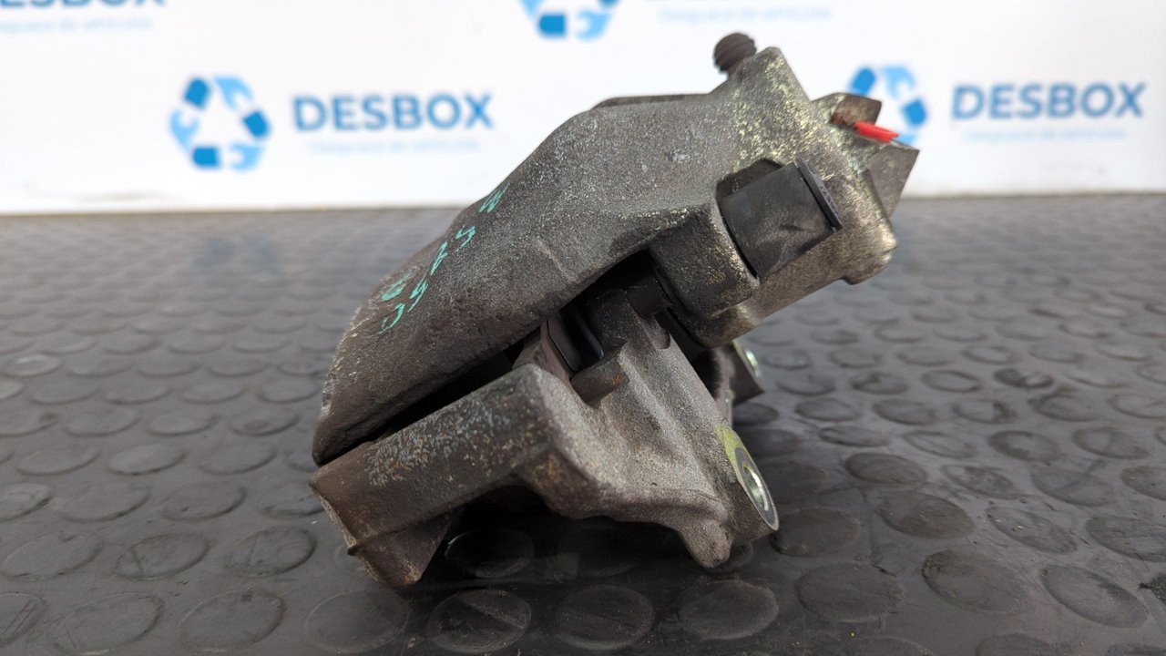 PINZA DE FRENO DELANTERA DERECHA VOLKSWAGEN GOLF IV BERLINA (1J1) - vista 4