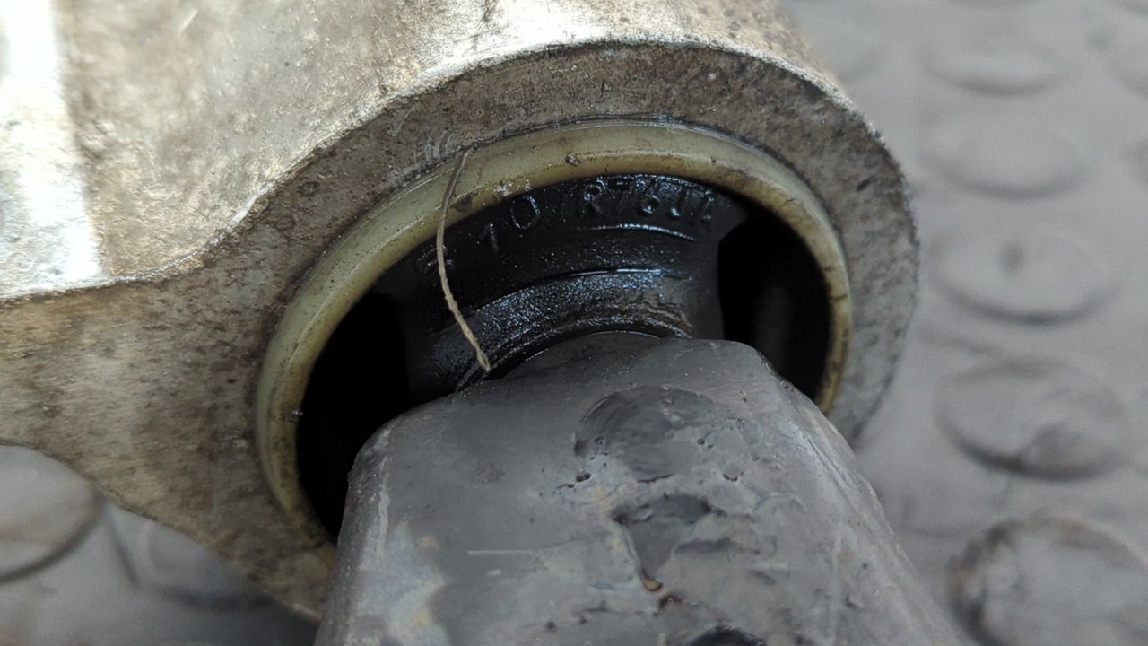 BRAZO DERECHO INFERIOR DELANTERO FORD FIESTA (CBK) - vista 4