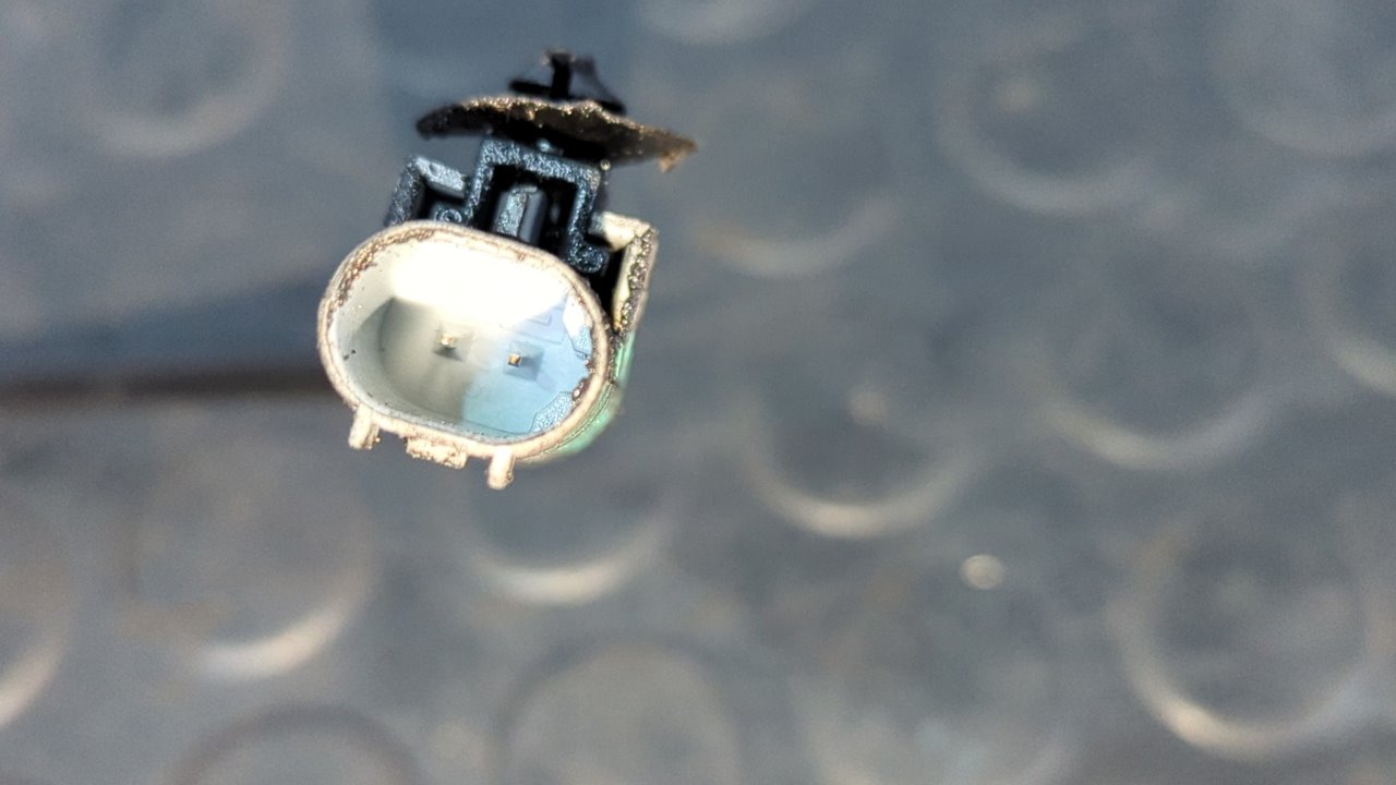 SENSOR ABS DELANTERO DERECHO LAND ROVER RANGE ROVER SPORT - vista 2