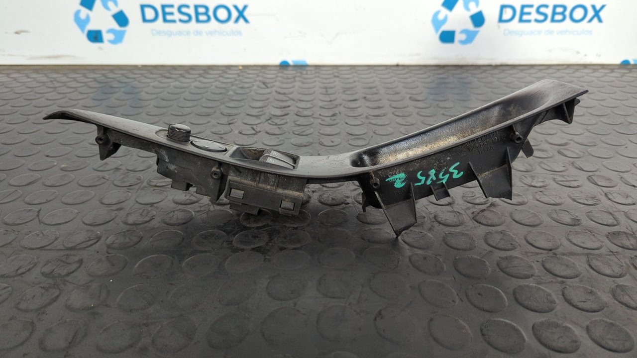 MANDO ELEVALUNAS DELANTERO IZQUIERDO AUDI A3 (8L) - vista 3