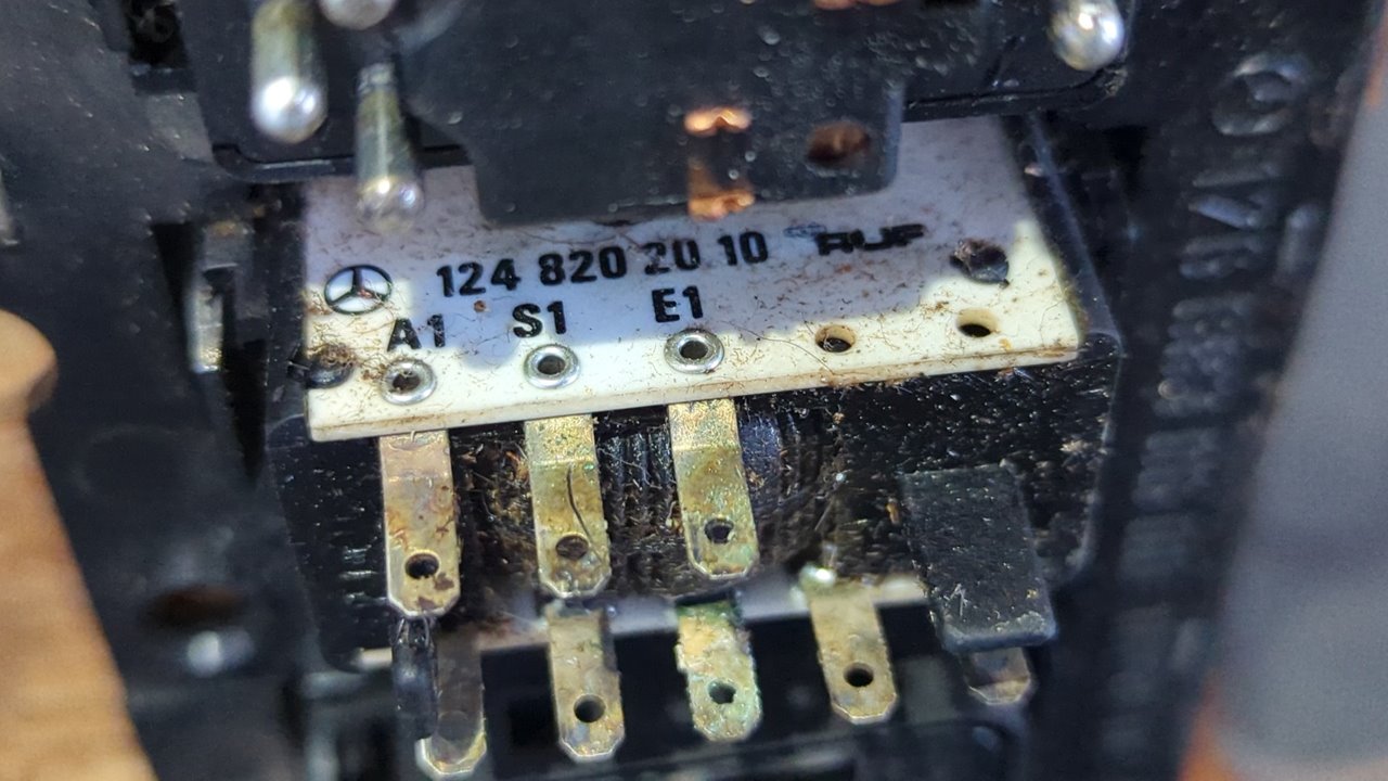 MANDO ELEVALUNAS DELANTERO IZQUIERDO MERCEDES-BENZ CLASE S (W126) BERLINA+COUPE - vista 7