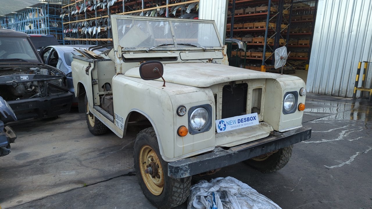 LAND ROVER SANTANA