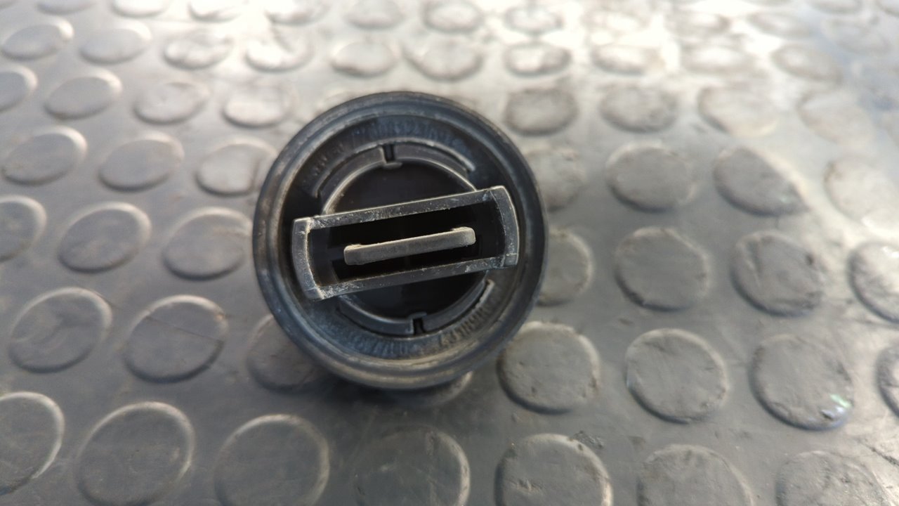 TAPON COMBUSTIBLE NISSAN PRIMASTAR (X83) - vista 6