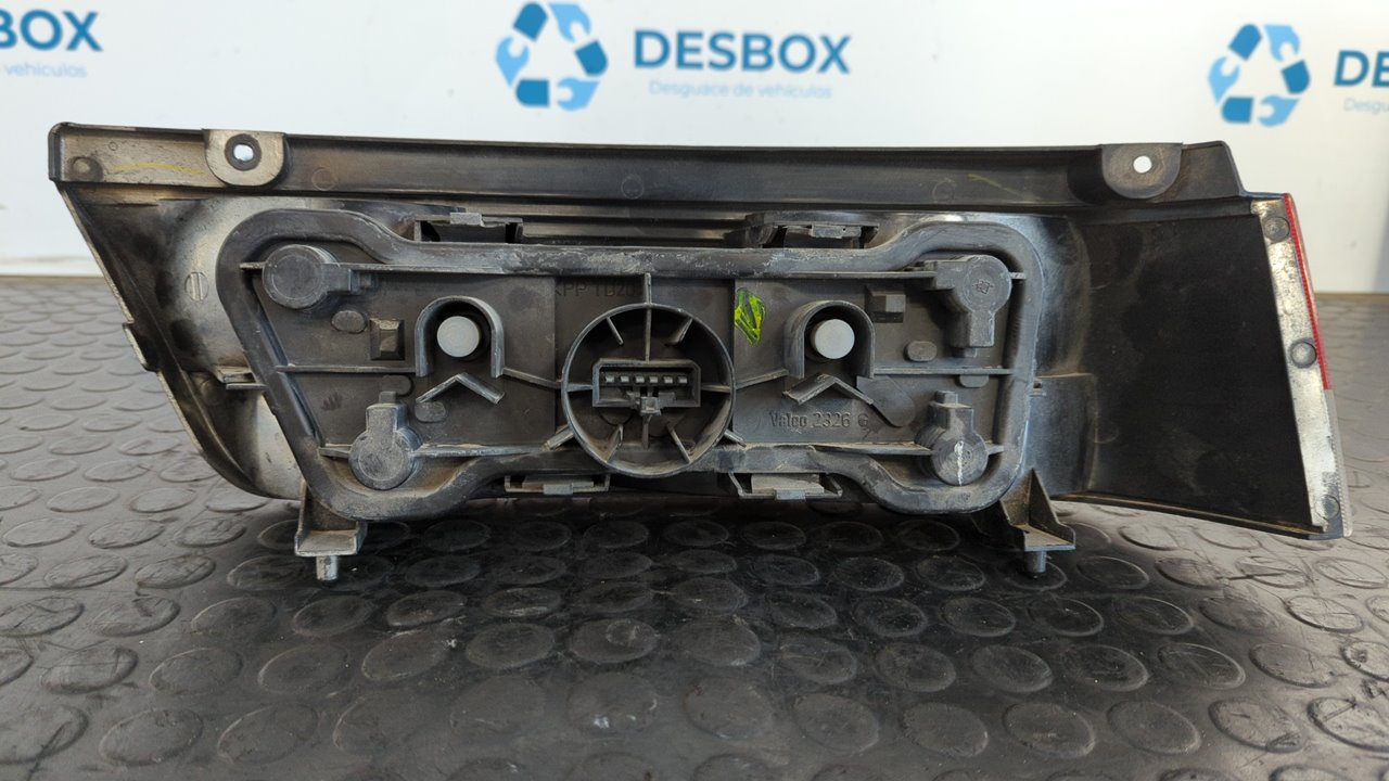 PILOTO TRASERO IZQUIERDO SUZUKI SWIFT SF BERLINA (EA) - vista 2