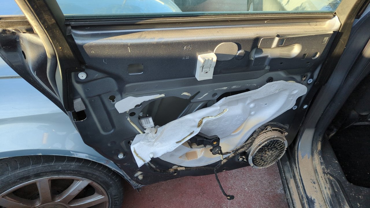 REJILLA DELANTERA CITROEN C5 BERLINA - vista 3