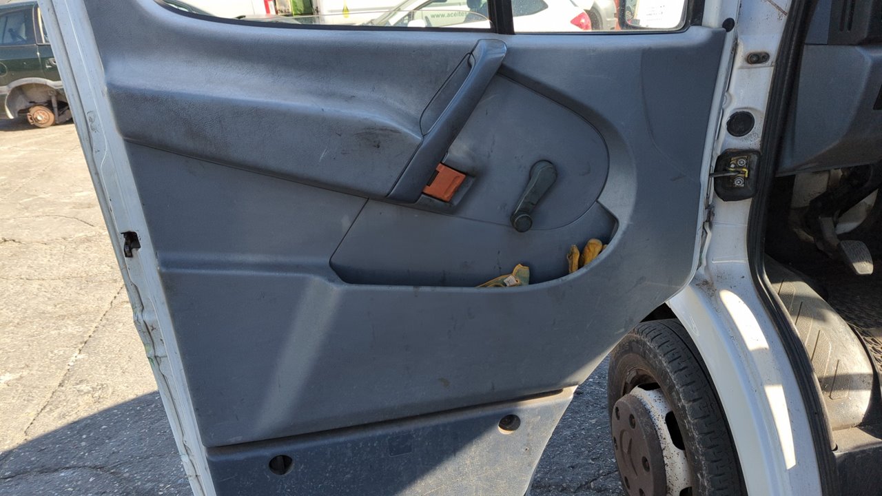 ALETA DELANTERA DERECHA MERCEDES-BENZ SPRINTER (W901,W904) CAJA CERR. - vista 5
