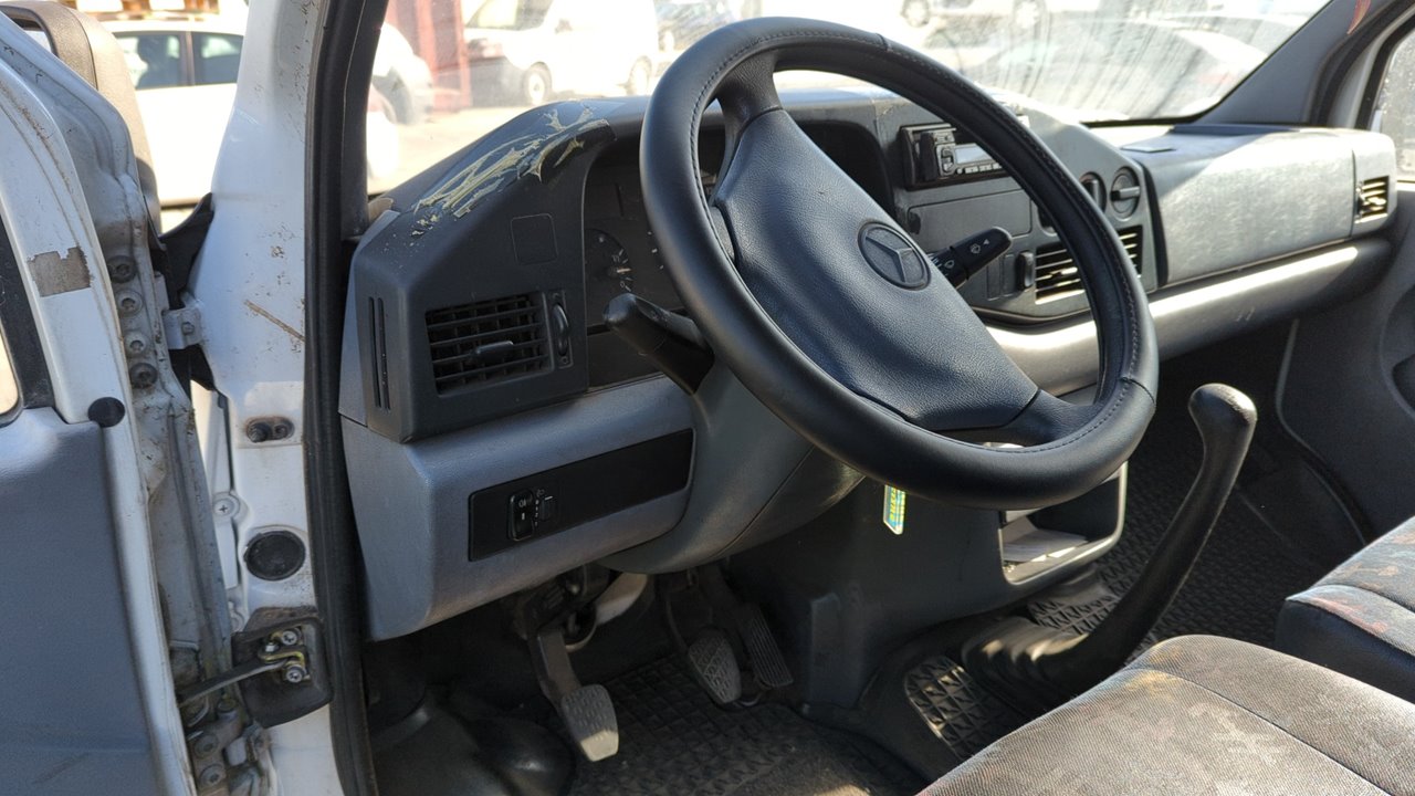 ALETA DELANTERA DERECHA MERCEDES-BENZ SPRINTER (W901,W904) CAJA CERR. - vista 9