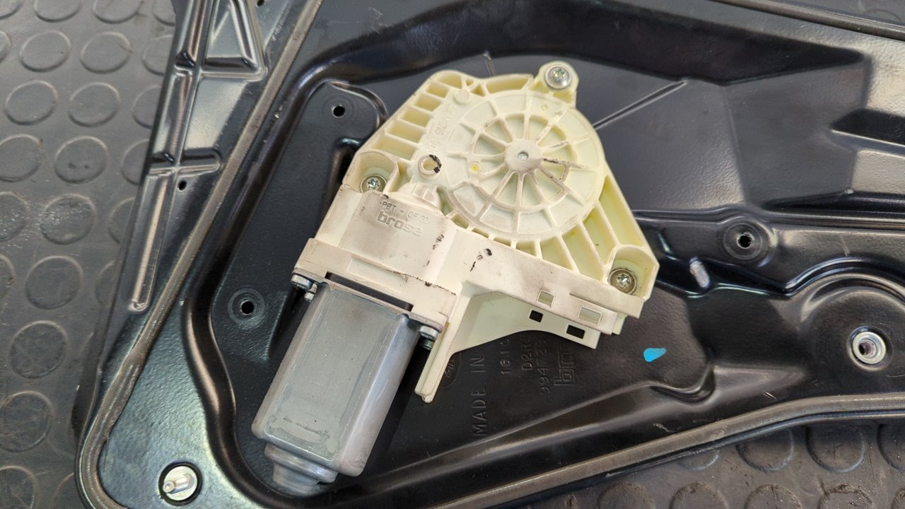 ELEVALUNAS TRASERO IZQUIERDO LAND ROVER RANGE ROVER SPORT - vista 4