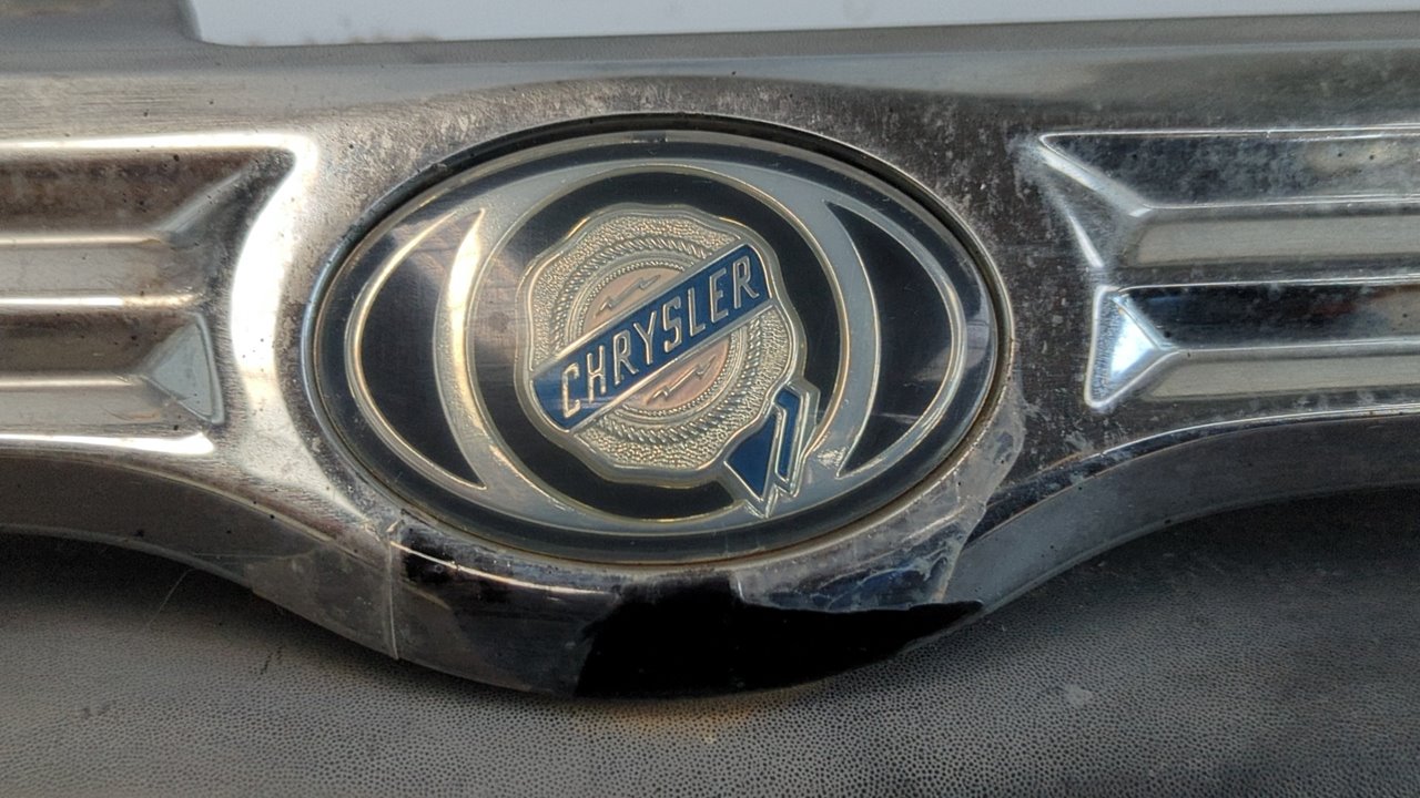 REJILLA DELANTERA CHRYSLER VOYAGER (RG) - vista 6