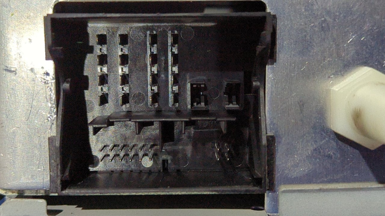 SISTEMA AUDIO / RADIO CD FORD TRANSIT CAJA CERRADA '06 - vista 6