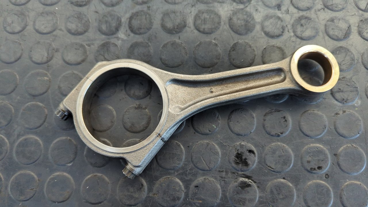 BIELA LAND ROVER RANGE ROVER SPORT