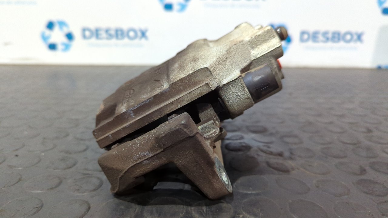 PINZA DE FRENO DELANTERA DERECHA TOYOTA YARIS - vista 2