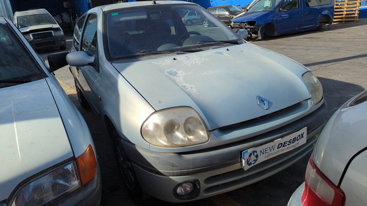 RENAULT CLIO II FASE I (B/CBO)