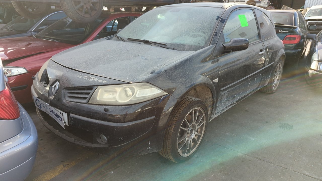 RENAULT MEGANE II BERLINA 3P