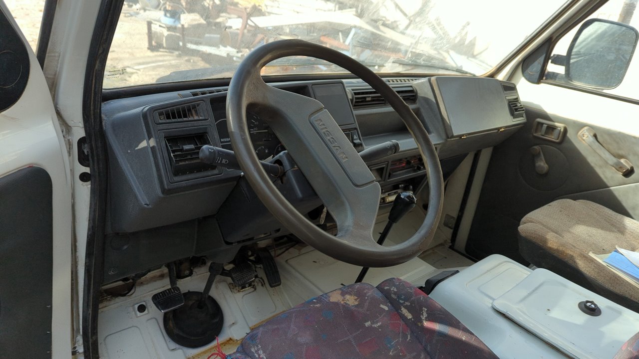 COMPRESOR AIRE ACONDICIONADO NISSAN TRADE - vista 3