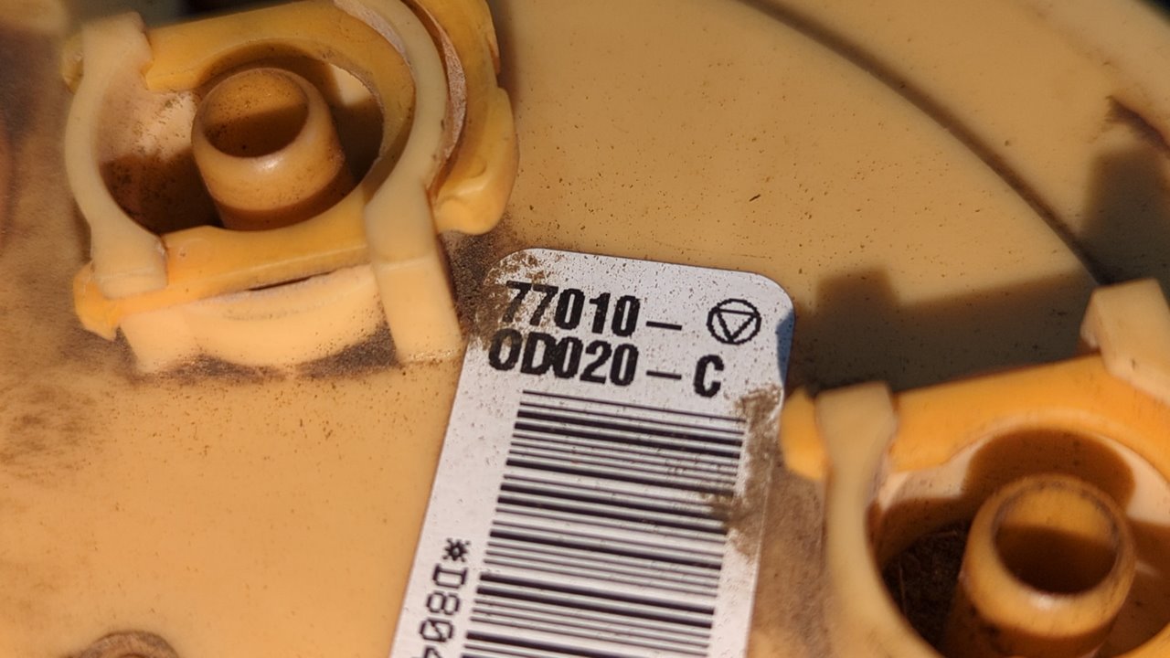 AFORADOR TOYOTA YARIS - vista 4