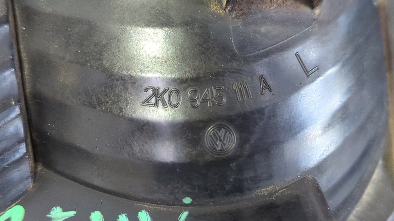 PILOTO TRASERO IZQUIERDO VOLKSWAGEN CADDY KA/KB (2K) - vista 3