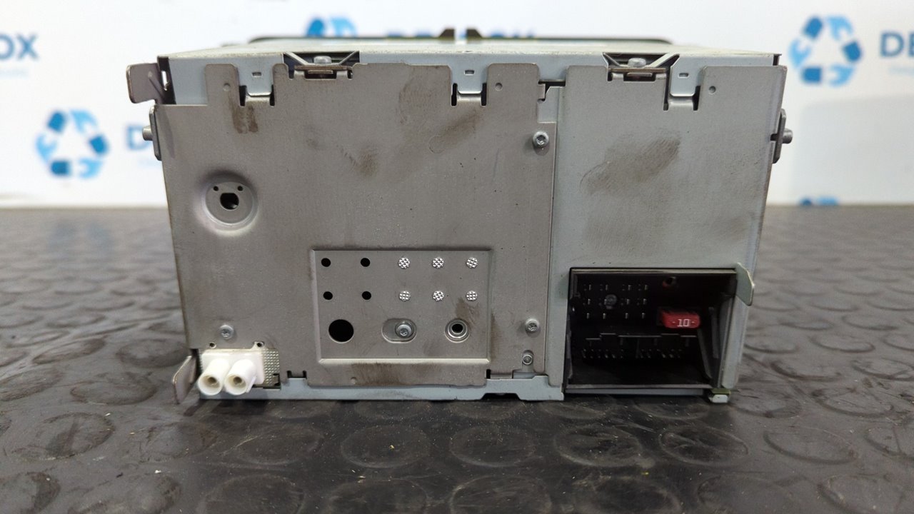 SISTEMA AUDIO / RADIO CD VOLKSWAGEN CADDY KA/KB (2K) - vista 4