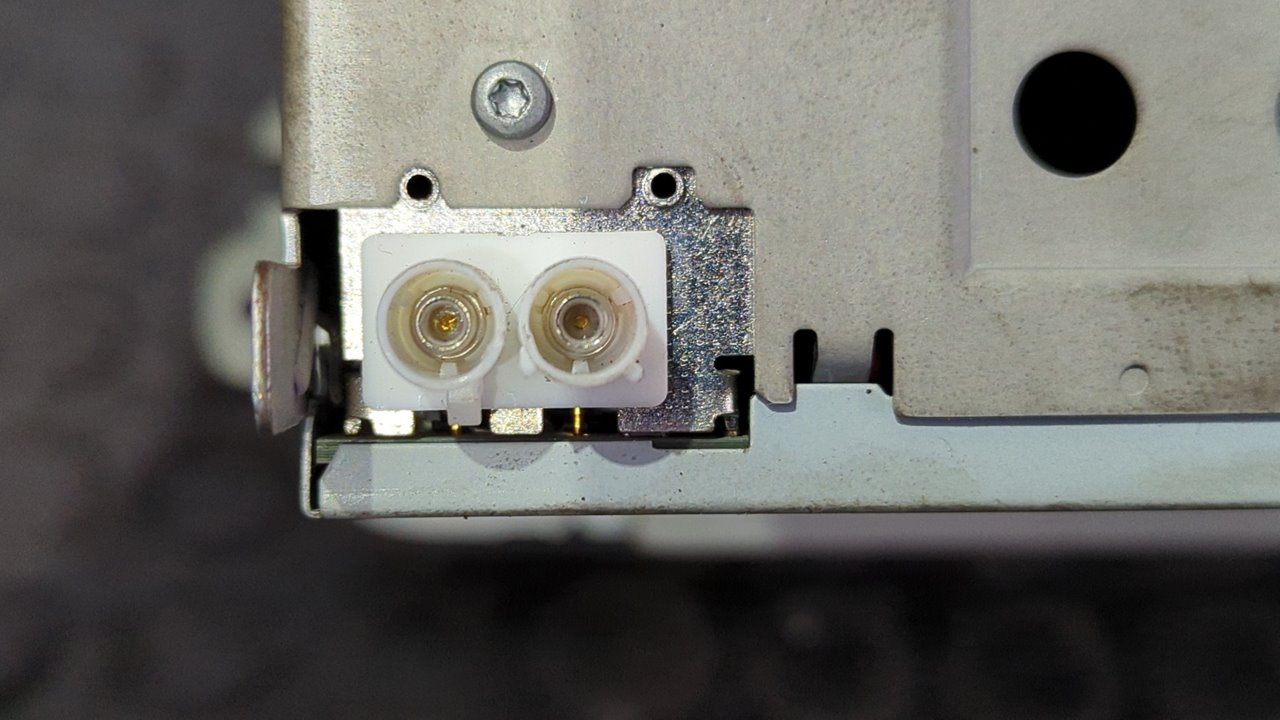 SISTEMA AUDIO / RADIO CD VOLKSWAGEN CADDY KA/KB (2K) - vista 8