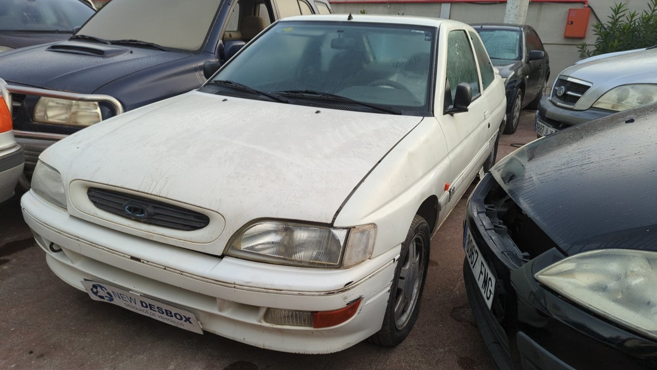 FORD ESCORT BERLINA/TURNIER