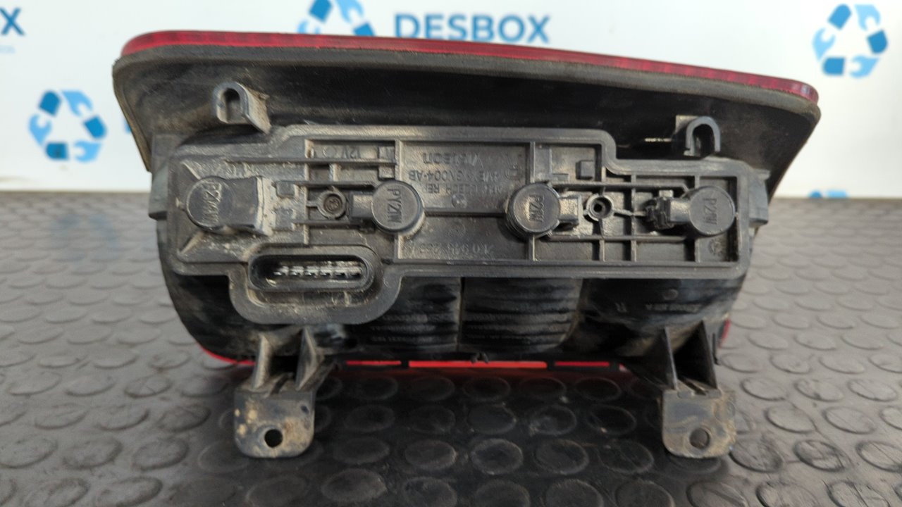 PILOTO TRASERO DERECHO VOLKSWAGEN CADDY KA/KB (2K) - vista 5