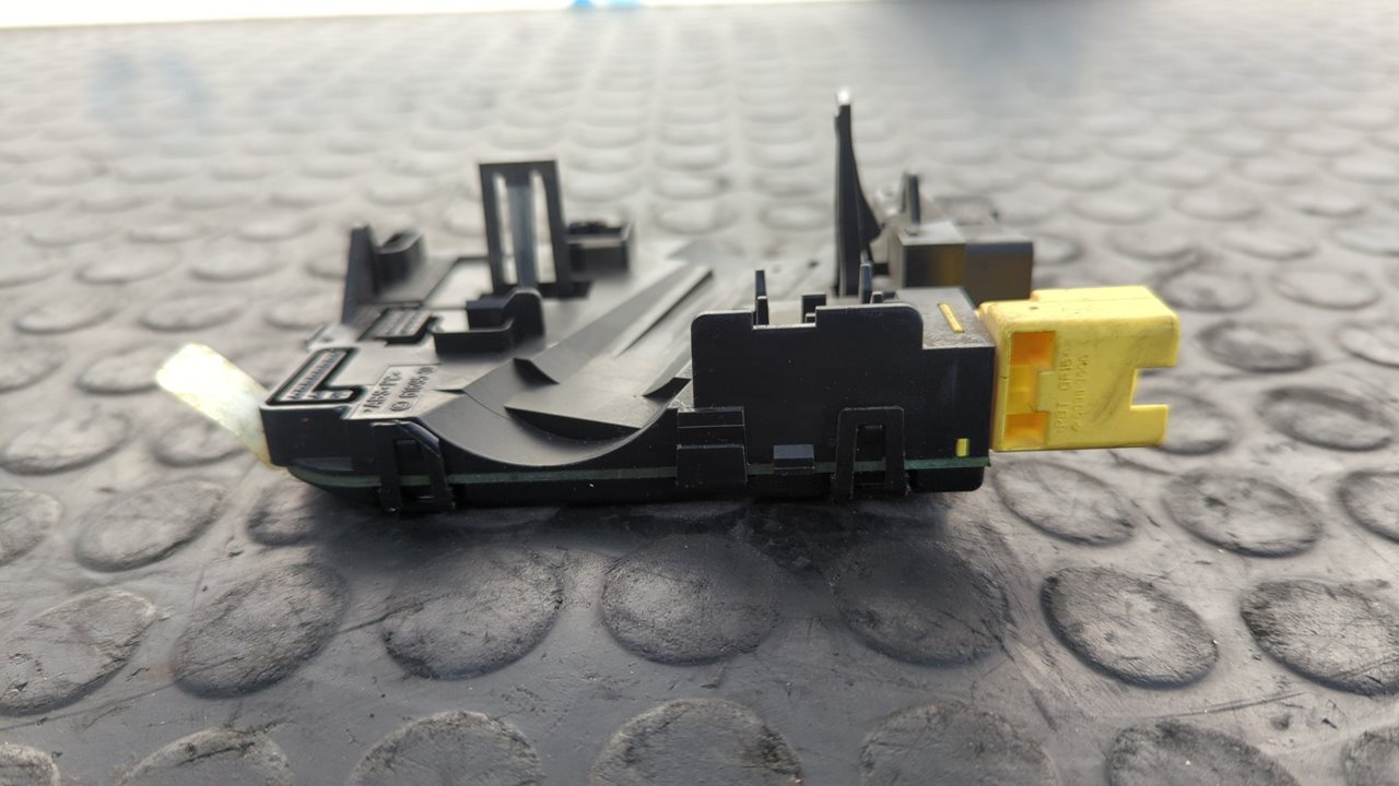 MODULO ELECTRONICO VOLKSWAGEN CADDY KA/KB (2K) - vista 9