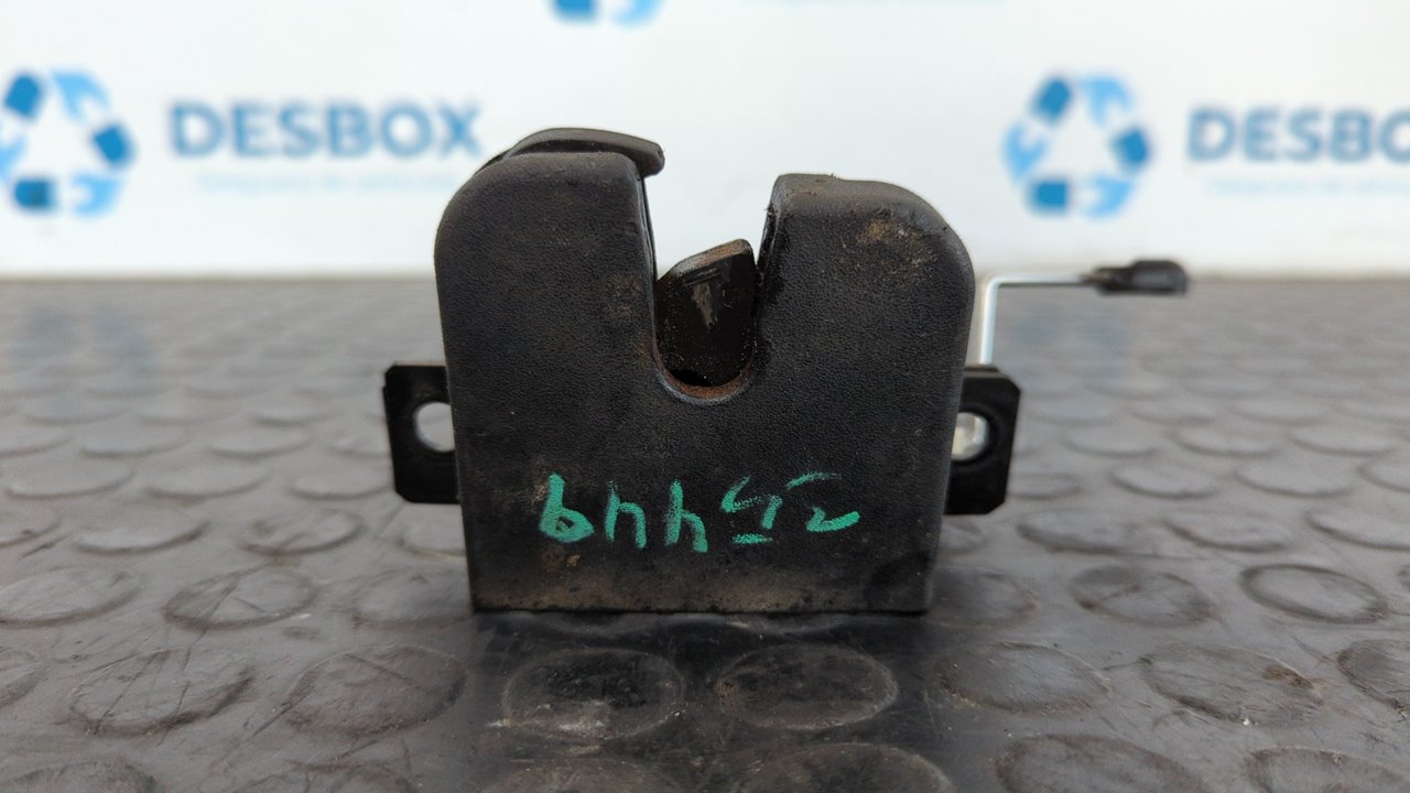 CERRADURA MALETERO / PORTON VOLKSWAGEN CADDY KA/KB (2K) - vista 3