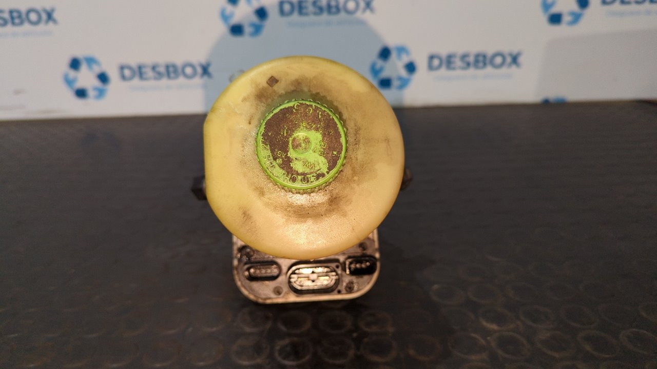 BOMBA DIRECCION VOLKSWAGEN POLO (6R1) - vista 6