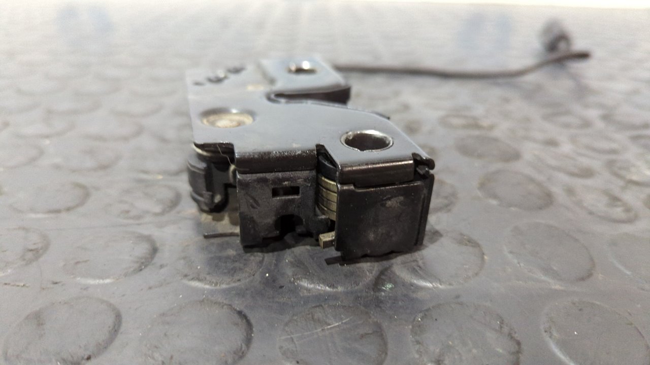 CERRADURA CAPO VOLKSWAGEN POLO (6R1) - vista 4