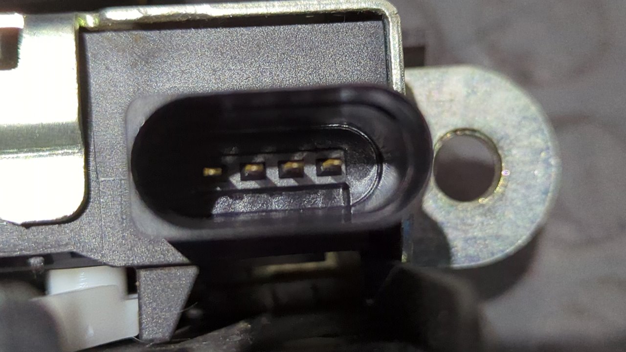 CERRADURA MALETERO / PORTON VOLKSWAGEN POLO (6R1) - vista 3