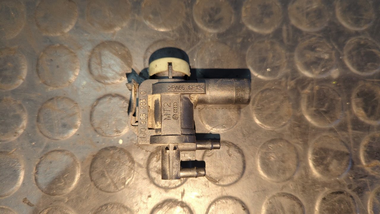 VALVULA AIRE ADICIONAL VOLKSWAGEN CADDY KA/KB (2K)