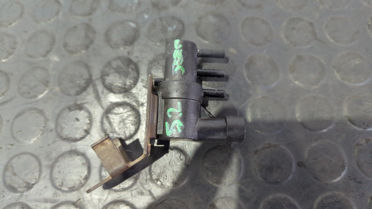 VALVULA AIRE ADICIONAL JEEP GR.CHEROKEE (ZJ) - vista 4