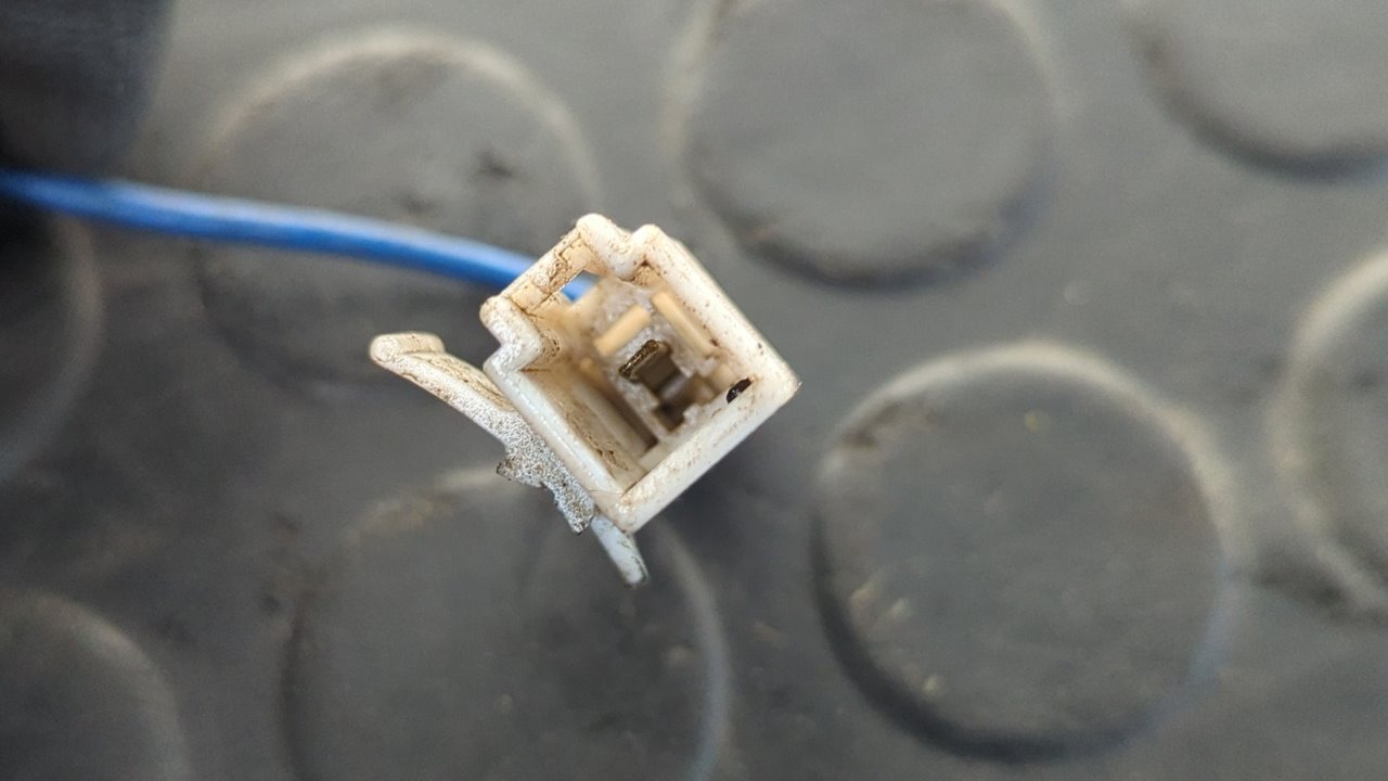 CERRADURA MALETERO / PORTON KIA SPORTAGE - vista 3