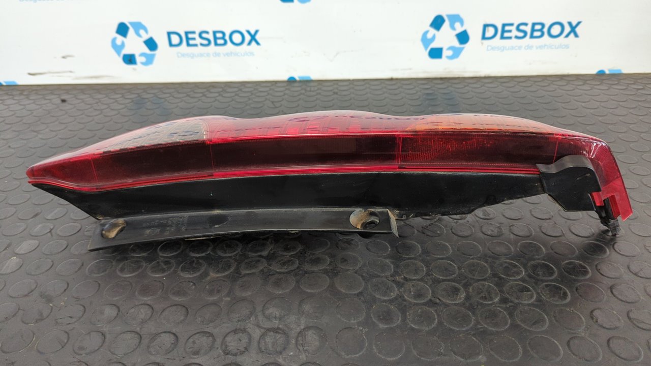 PILOTO TRASERO IZQUIERDO NISSAN NOTE (E11E) - vista 3