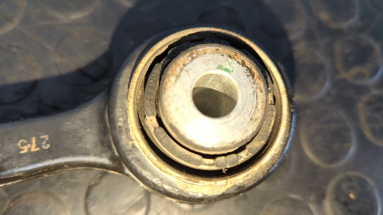 BRAZO DERECHO SUPERIOR TRASERO BMW X3 (F25) - vista 4