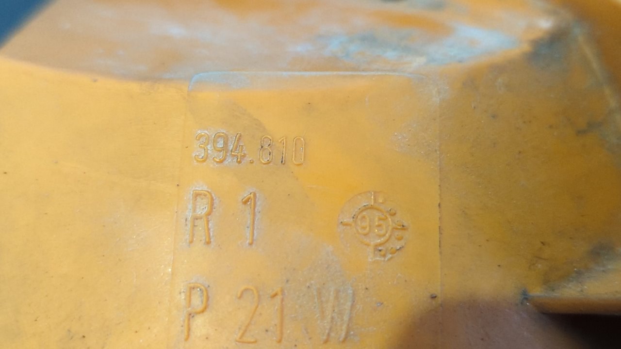 PILOTO DELANTERO DERECHO FORD ESCORT BERLINA - vista 5