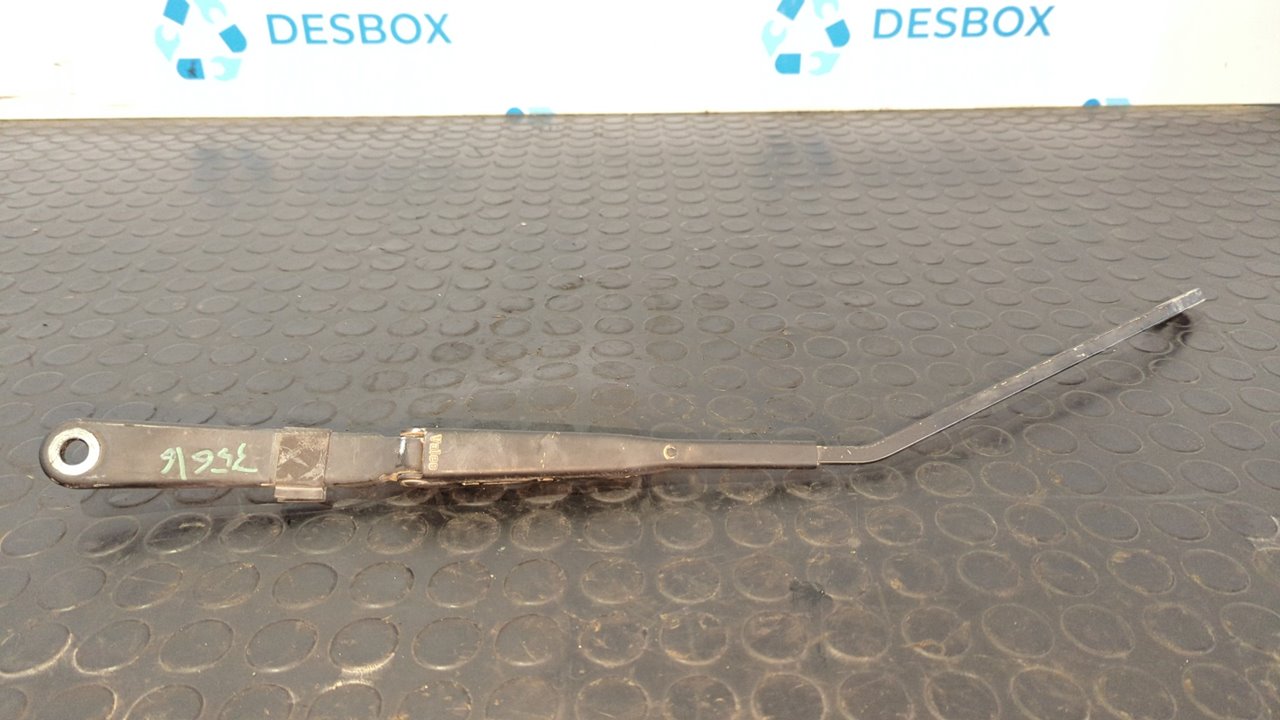 BRAZO LIMPIA DELANTERO DERECHO IVECO DAILY CAJA CERRADA (1999 =>)