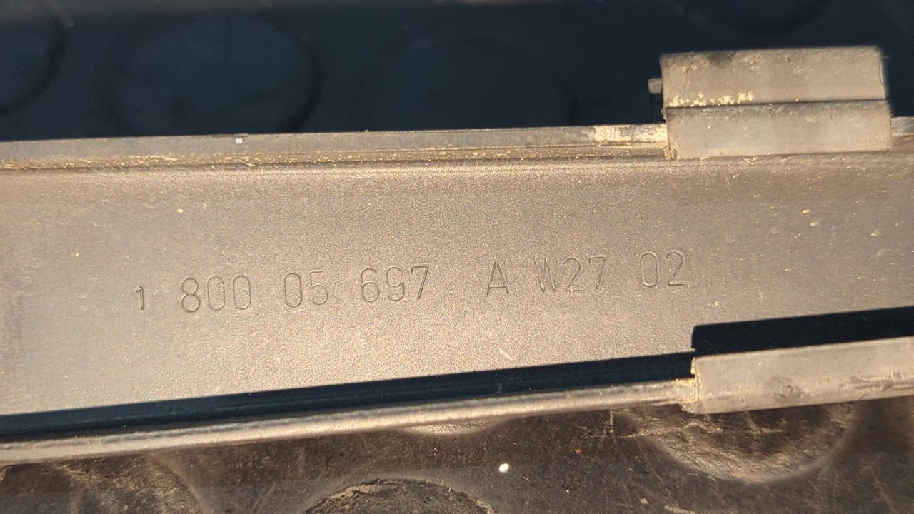 BRAZO LIMPIA DELANTERO DERECHO IVECO DAILY CAJA CERRADA (1999 =>) - vista 4