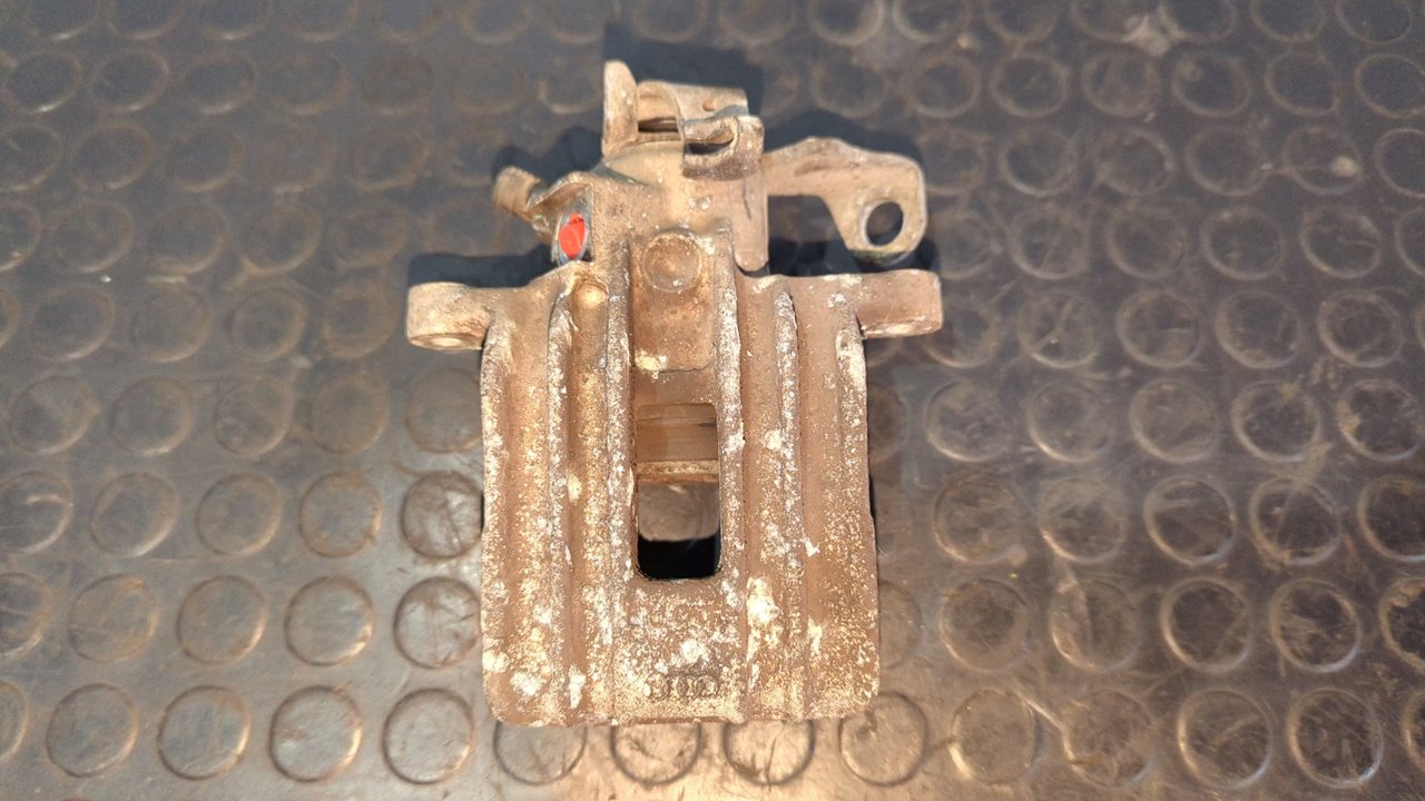 PINZA DE FRENO TRASERA IZQUIERDA VOLKSWAGEN NEW BEETLE (9C1/1C1)