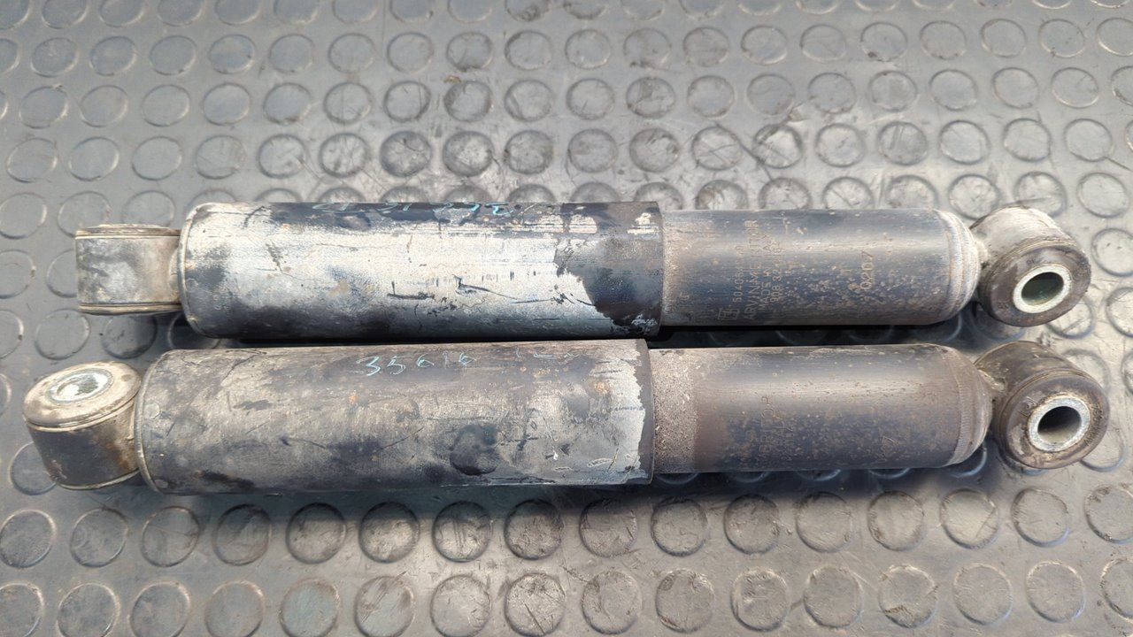 JUEGO AMORTIGUADORES TRASEROS IVECO DAILY CAJA CERRADA (1999 =>)