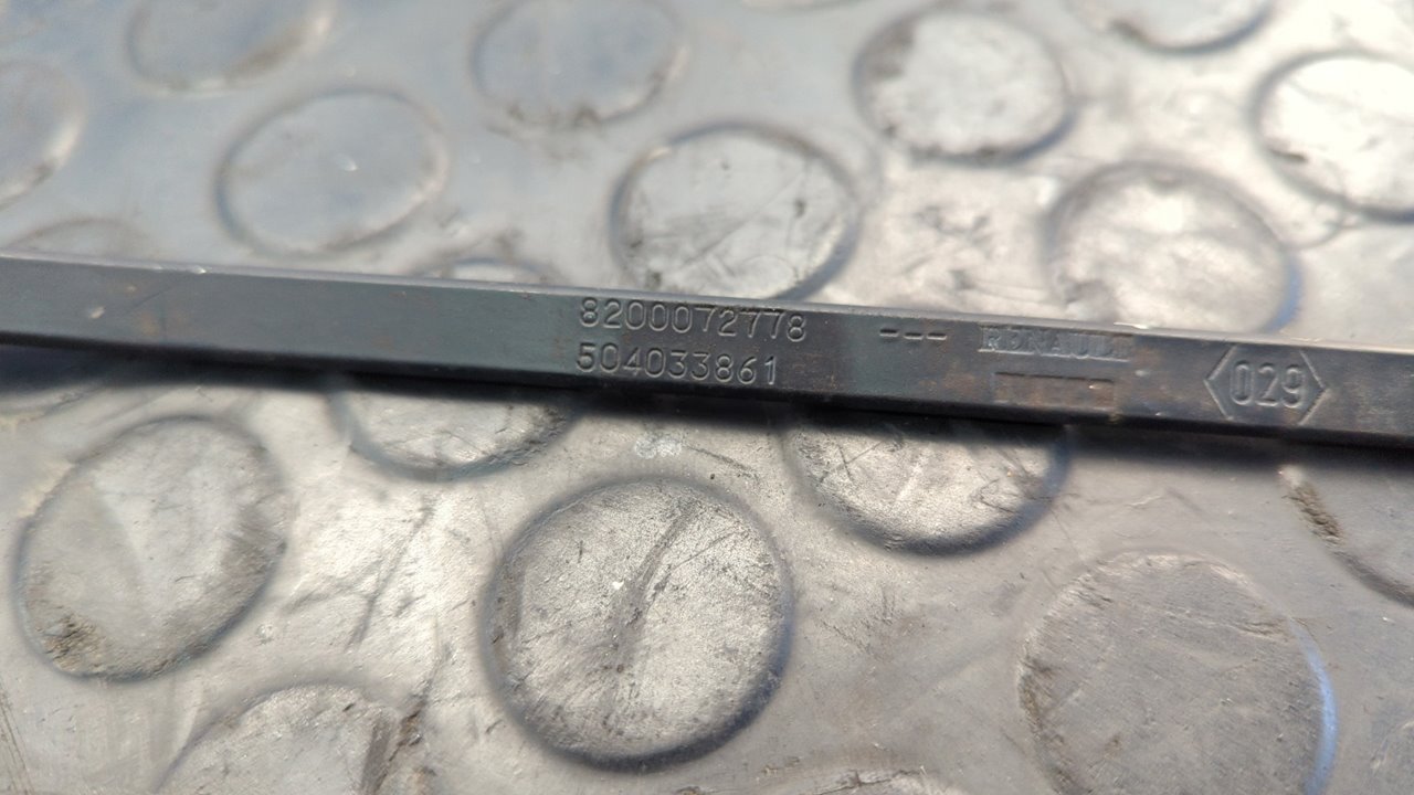 BRAZO LIMPIA DELANTERO DERECHO IVECO DAILY CAJA CERRADA (1999 =>) - vista 3