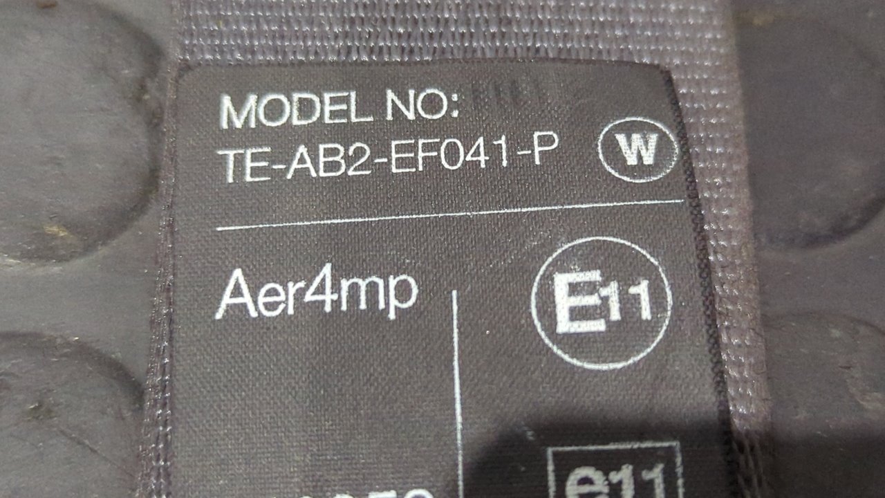 CINTURON DELANTERO DERECHO TOYOTA COROLLA (E12) - vista 8