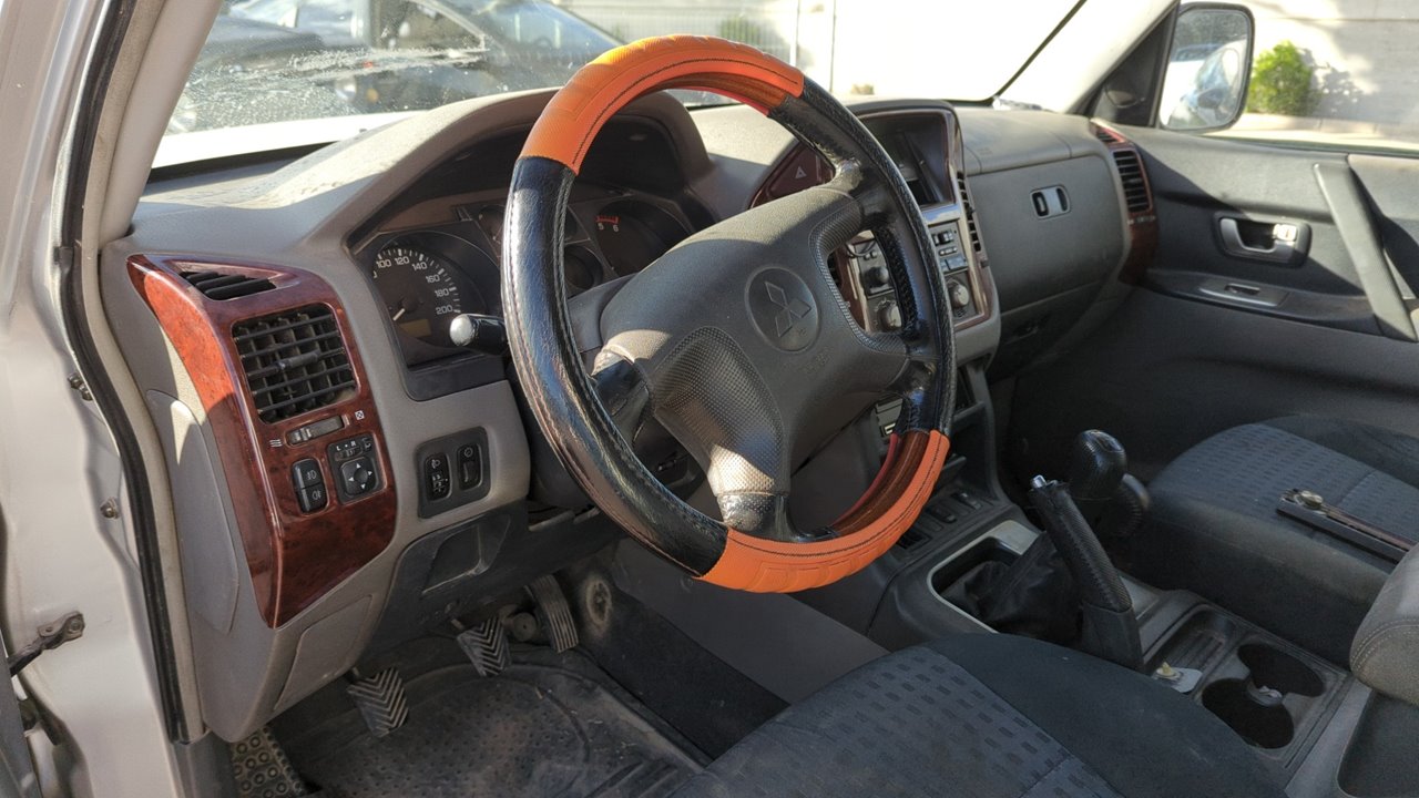 CINTURON DELANTERO DERECHO MITSUBISHI MONTERO (V80/V90) - vista 16