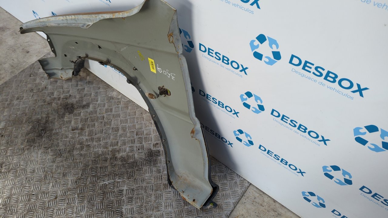 ALETA DELANTERA DERECHA MITSUBISHI MONTERO (V20/V40) - vista 4